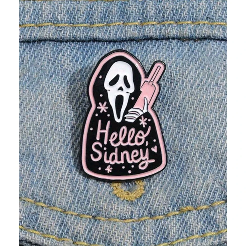 SCREAM Movie Ghost face STAB Enamel Pin‎ 